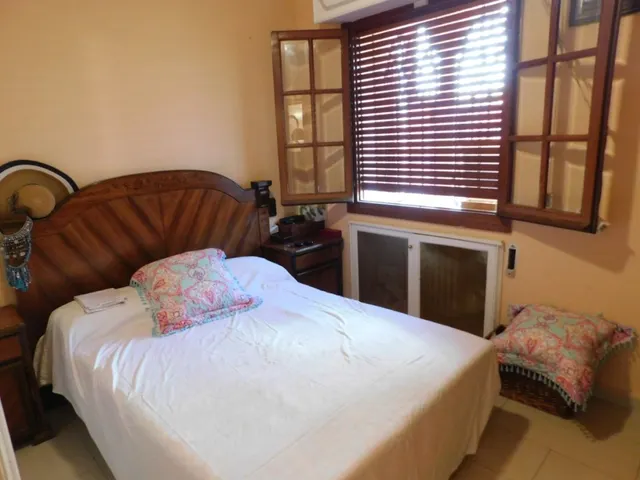Venta - villa de lujo - Torrevieja - 6 dormitorios - 5 baños - 328 m2 - parcela 1066 m2 - piscina - garaje — 16