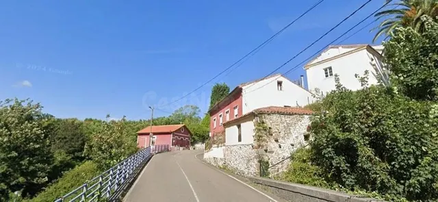 Casa o chalet en venta en Cudillero - foto 2