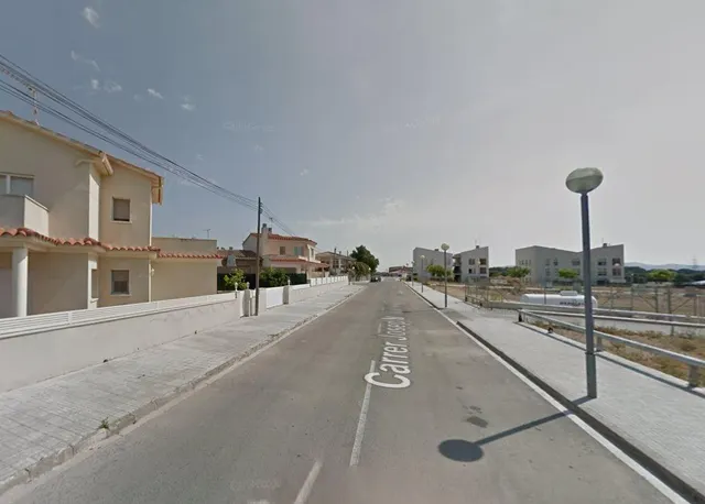 Se vende casa independiente OKUPADA en Banyeres del Penedès  - foto 3