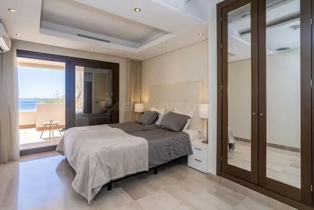 Ático Dúplex 2 habitaciones 130m² en venta - Aloha - foto 5