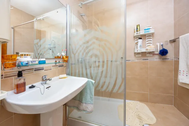 Spacious Apartment in Lomas de Mar, Torrelamata — 24