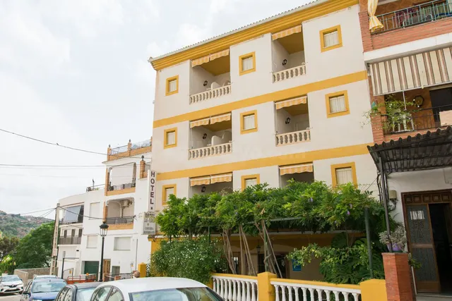 Hotel 33 habitaciones 1350m² en venta - South of spain — 3