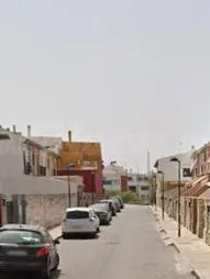 CASA EN LUCENA