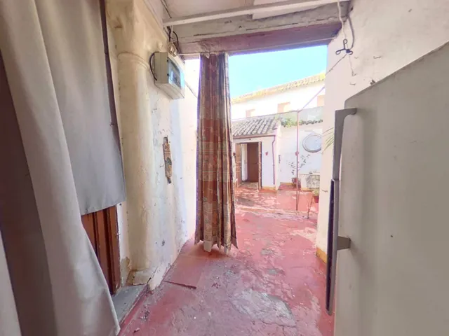 EXCLUSIVA CASA EN LA RIBERA. — 12