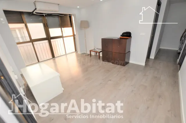 ¡OPORTUNIDAD! REFORMADO EXTERIOR Y CENTRAL EN XIRIVELLA  - foto 3