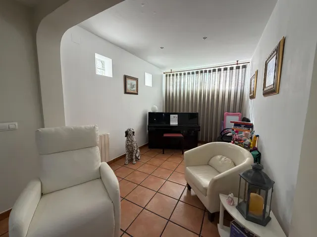 Chalet pareado seminuevo en zona de maravisa de la Pobla de Vallbona — 28