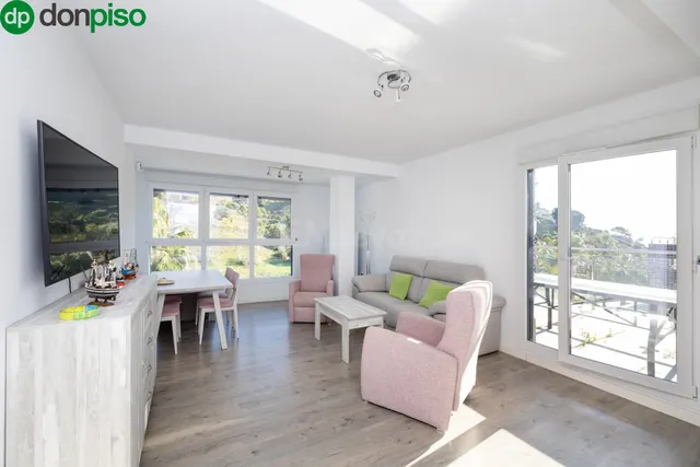 Piso 3 dormitorios y seminuevo en Urbanización Residencial P - foto 5