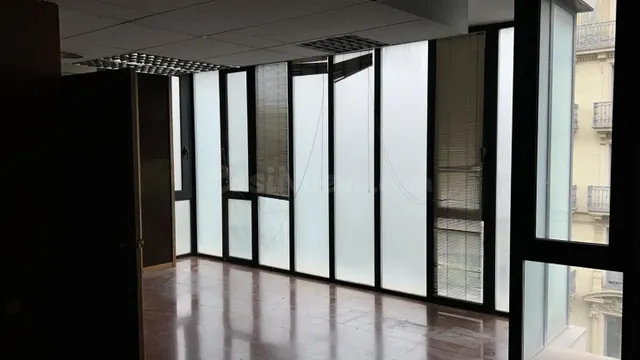 FANTÁSTICAS OFICINAS EN VENTA EN EL CORAZÓN DE BCN — 2
