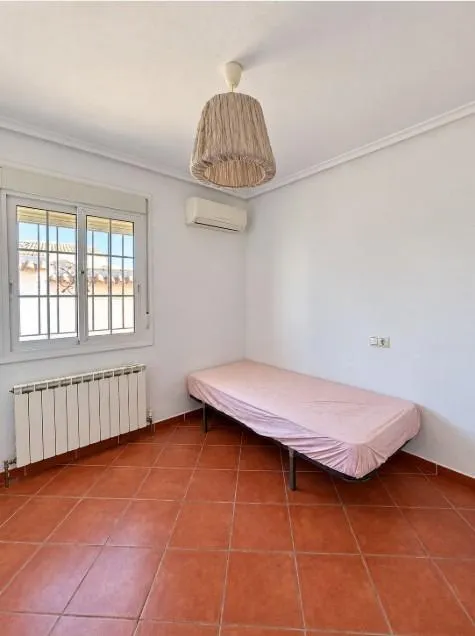 Precioso chalet con piscina propia en alquiler todo el año — 19