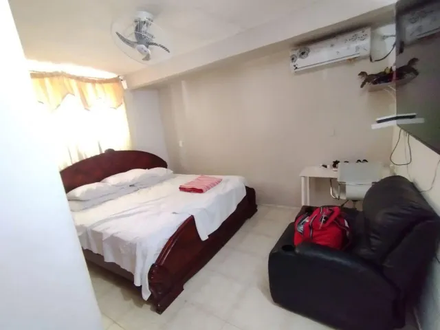Casa 14 habitaciones 300m² en alquiler - Crespo — 11