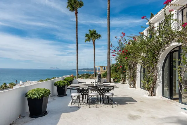 Chalet 3 habitaciones 346m² en venta - Costa del Sol — 2