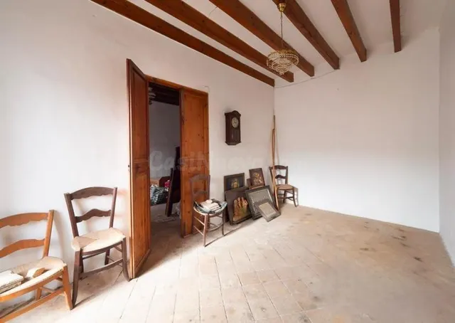 Casa independiente con mucho potencial en una ubicación priv - foto 2