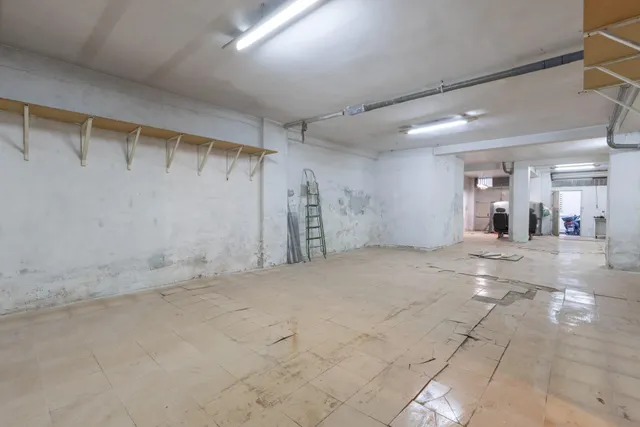 LOCAL COMERCIAL EN VENTA EN C/ASTURIAS — 4