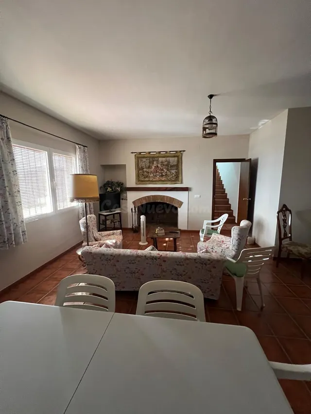 CHALET — 3