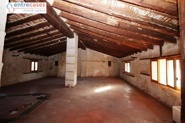 CASA DE PUEBLO EN FAURA ESPACIOSA MUCHAS POSIBILIDADES PRECIO REBAJADO — 16