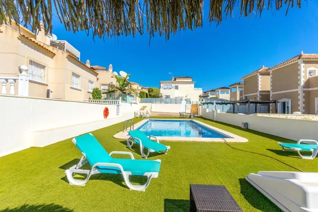 Casa 3 habitaciones 105m² en venta - Las filipinas — 28