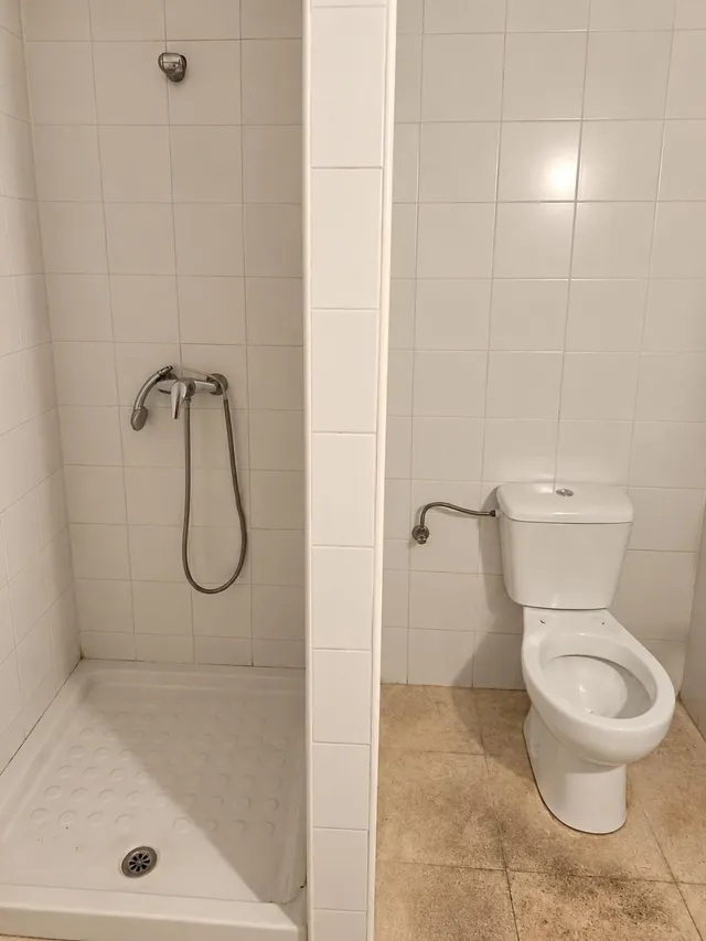 Edificio de gran superficie con potencial de cambio de uso en Manacor — 13