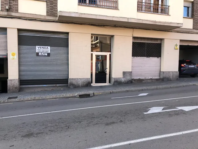LOCAL EN VENTA EN MANRESA — 17
