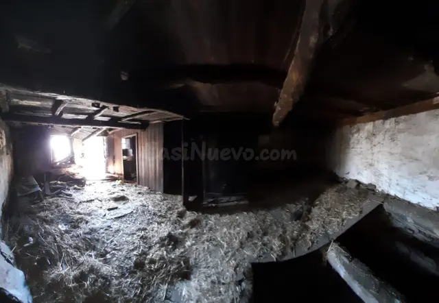Casa 360m² en venta - León - Barjas - foto 2