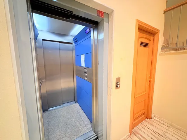GRAN PISO CON TERRAZA DE 58m2 - foto 3