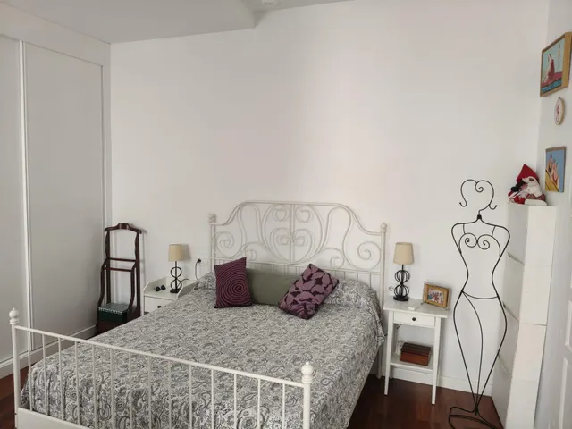 Se vende piso en cadiz , zona centro - mercado — 16