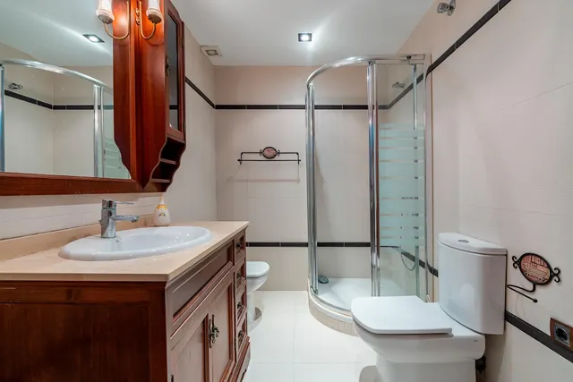 Exclusivo Chalet Independiente en Almerimar: Elegancia, Amplitud, Privacidad, Gran Parcela, Excelentes Calidades y Acabados de Lujo — 49