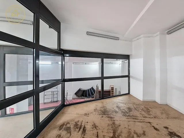 Nave industrial con despachos en venta en calle juan decon vado permanente vigente — 22
