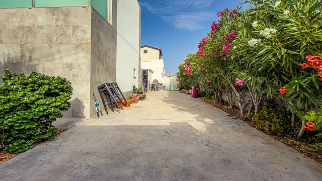 Villa 2 habitaciones 130m² en venta - Centro — 50