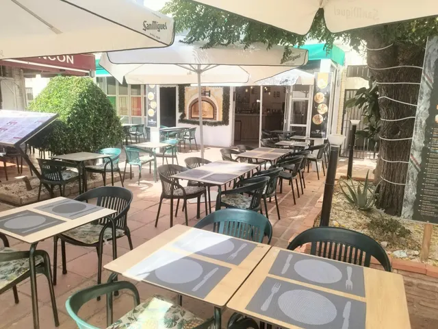 Negocio 124m² en alquiler - Los Boliches — 3