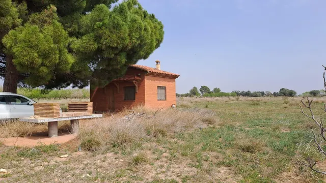 Finca rústica en venta en Constanti — 20