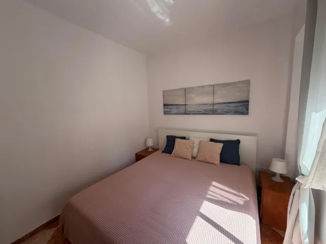 Piso perfectamente conectado en calle Héroe de Sostoa — 26