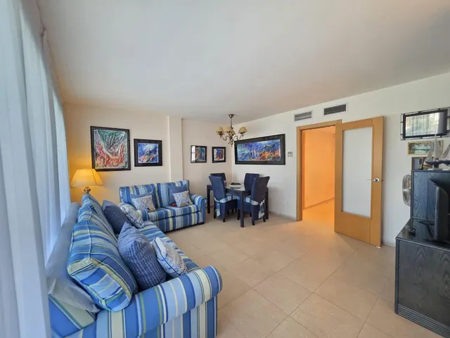 PISO 3 habitaciones A 20 M DE LA PLAYA CON PARKING DOBLE Y TRASTERO — 6