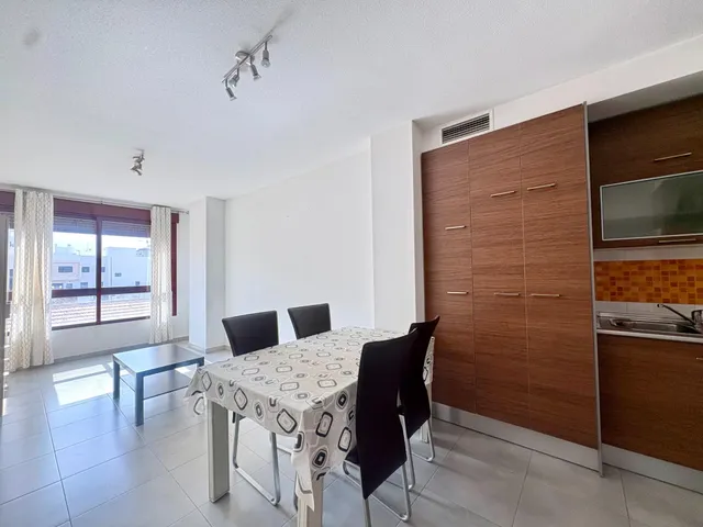 Apartamento de 1 dormitorio con garaje en Juan de Borbón — 8