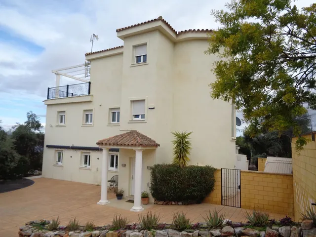 Chalet 4 habitaciones 350m² en venta - Costa del Sol — 6