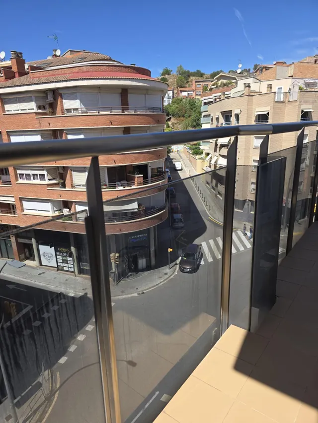 Piso impecable amueblado 4 hab — 33