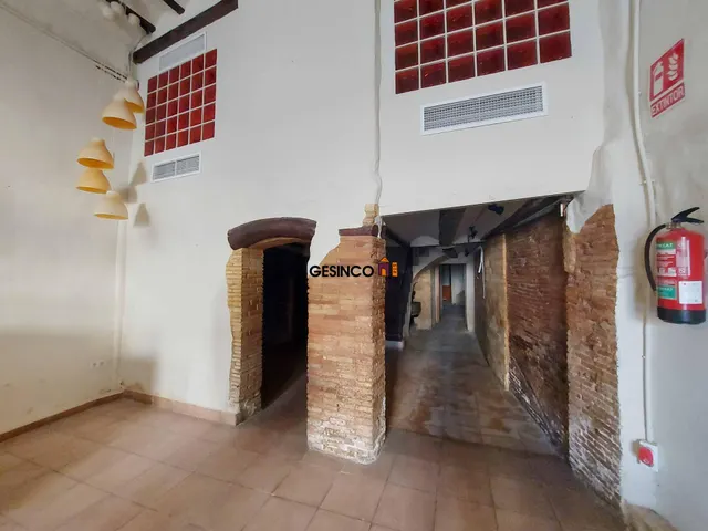 CASA PARA REHABILITAR EN CASCO ANTIGUO — 3