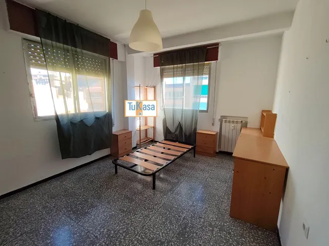 piso en Venta Centrico, a escaos metros de la Cruz de los Caidos, Cáceres — 12