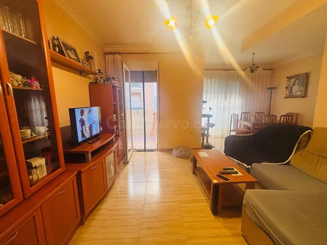 Piso con garaje, 3 dormitorios y suite con vestidor - foto 4