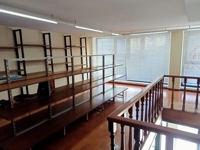 LOCAL COMERCIAL DE DOS ALTURAS EN BOIRO — 4