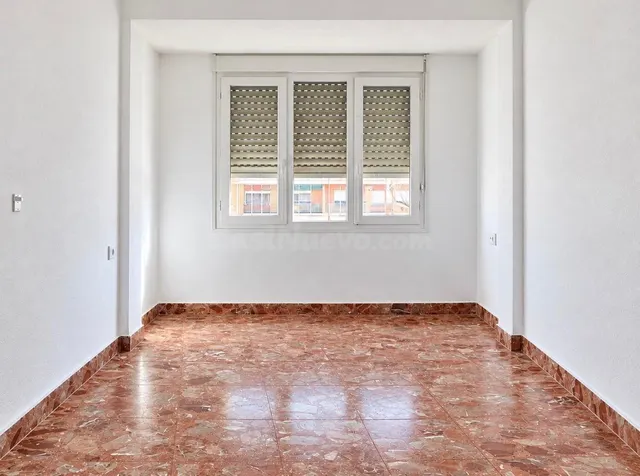 ¡PISO A LA VENTA EN EL CORAZÓN DE ORIHUELA! - foto 5