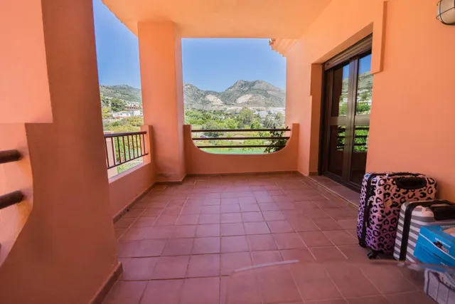 Chalet con Vistas al Mar  y la Montaña – Ubicación Privilegiada — 32