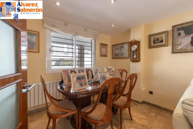 ¡EXCLUSIVA VIVIENDA UNIFAMILIAR CON PATIO PRIVADO EN ARMILLA! — 10
