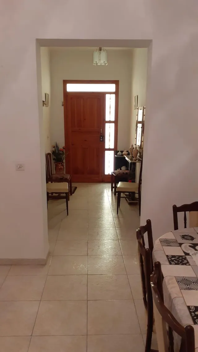CASA FAMILIAR EN FINES ( ALMERÍA) DE 7 habitaciones. — 4