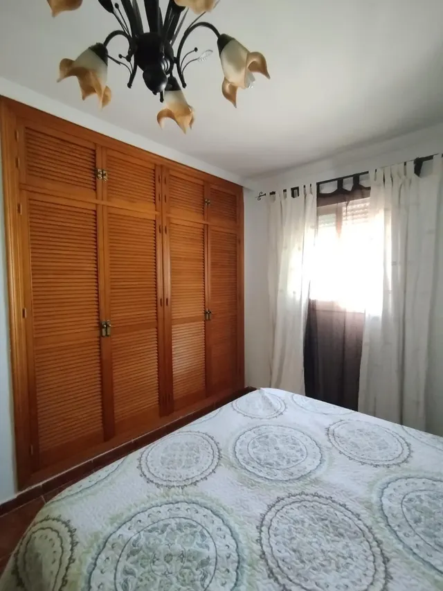 Amplio Chalet en Chiclana de la Frontera con Piscina y Gran Parcela — 10