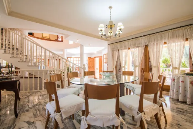 ¡villa de lujo con jardín botánico, piscina y pista de tenis en alzabares! — 26