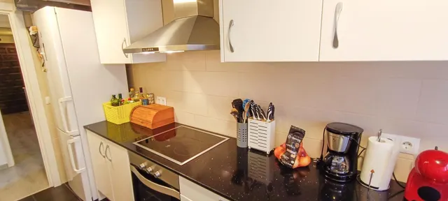 Buen apartamento con buena terraza, cerca del centro de Palamos — 13