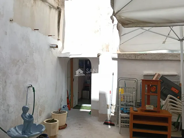 Se vende encantadora casa semi reformada en el corazón de Aspe — 27