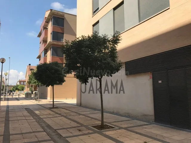 Local comercial en venta en zona Instituto - foto 2