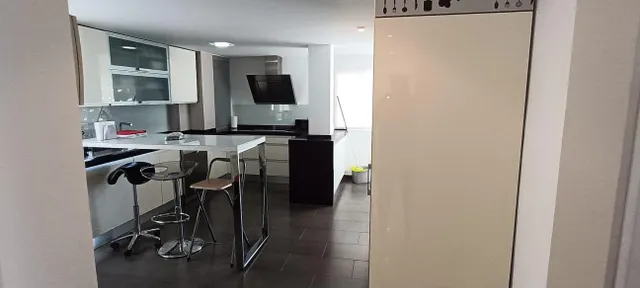INCREIBLE PISO DE DOS DORMITORIOS EN 1ª LINEA DE PLAYA LEVANTE CON GARAJE ,PISCINA Y VISTAS ..!!!!!! — 24