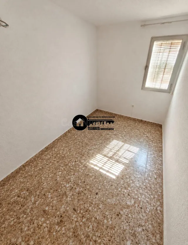 SE VENDE PISO EN ZONA SANTA TERESA – GRAN OPORTUNIDAD PARA R - foto 5